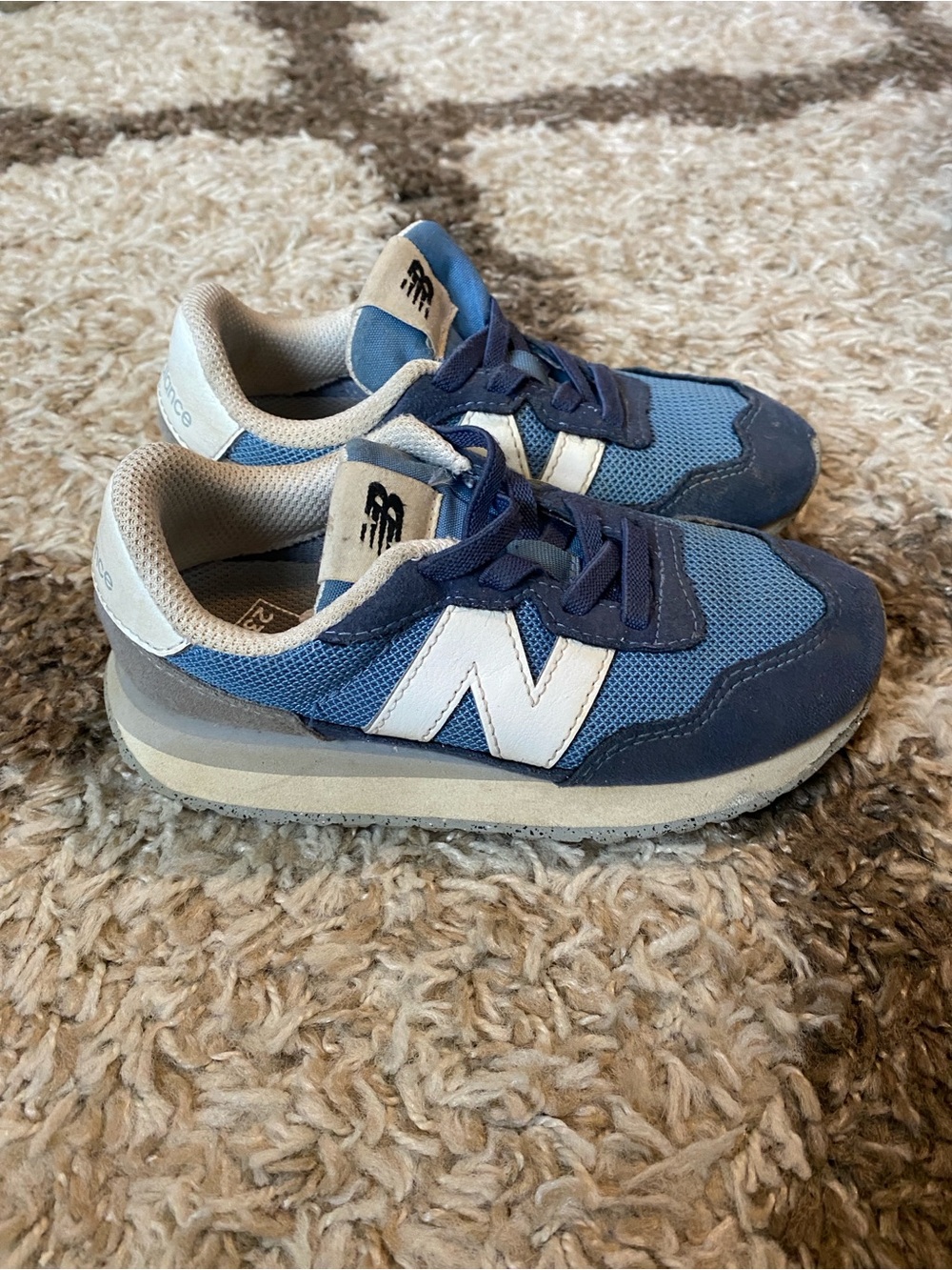 Boys New Balance 237